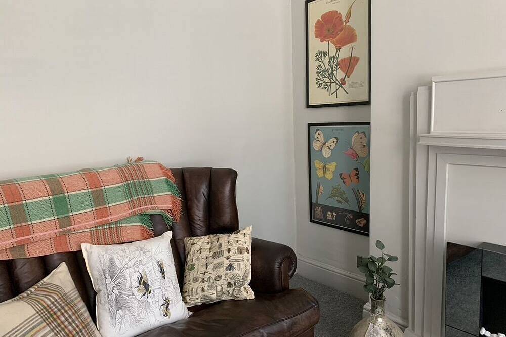 Lovely large townhouse in a really good location. Perfect for groups or family. in Aberystwyth, Cardigan Bay