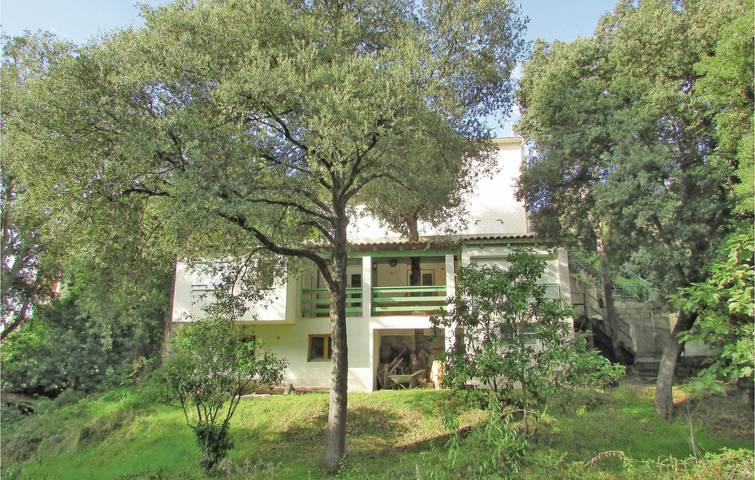 Maison de vacances pour 6 personnes, avec Terrasse et Jardin dans Sagone