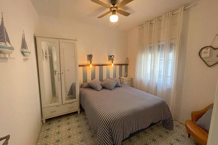 Ganze Wohnung, Mediterranean Gecko. Functional, cozy and centrally located apartment. Ideal for couples in Sant Feliu de Guíxols, Costa Brava