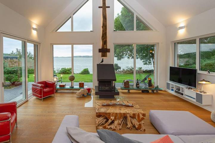 Ferienhaus für 8 Personen, mit Garten und Sauna sowie Ausblick und Seeblick, mit Haustier in Middelhagen - 2