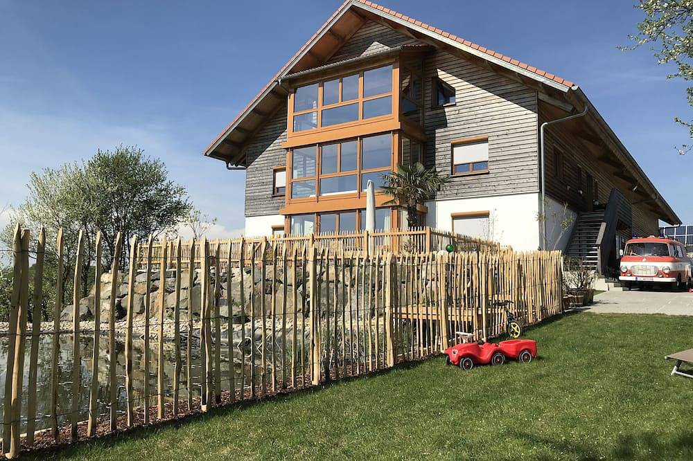 Ganze Wohnung, Ferienwohnung auf dem Haldershof in Wangen im Allgäu, Region Bodensee-Oberschwaben