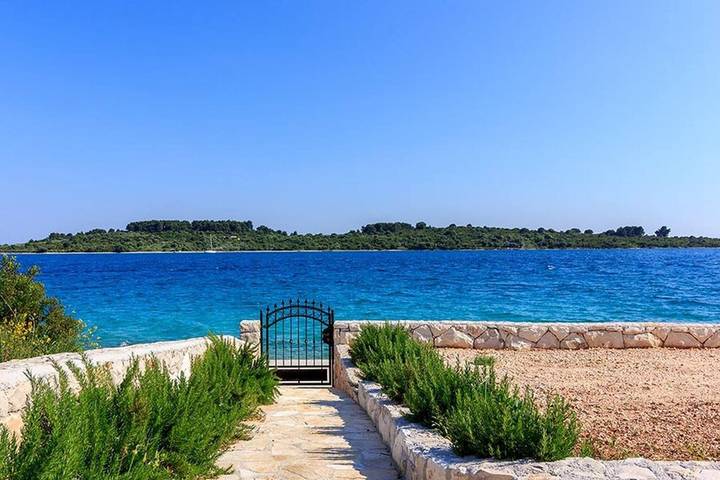 Villa pour 9 personnes, avec jardin à Okrug Gornji - 2
