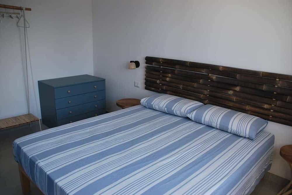 Ganze Wohnung, Comfortable apartment in villa, 500mt from the beach.  in Noto und Umgebung, Syrakus Provinz