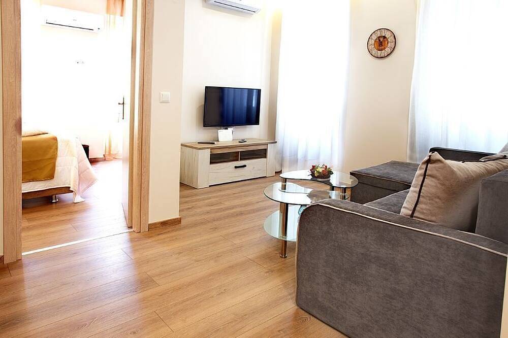 Appartamento intero, Liston Plaza Suite - renovated apartment in the heart of Corfu Old Town in Corfù (città), Corfù