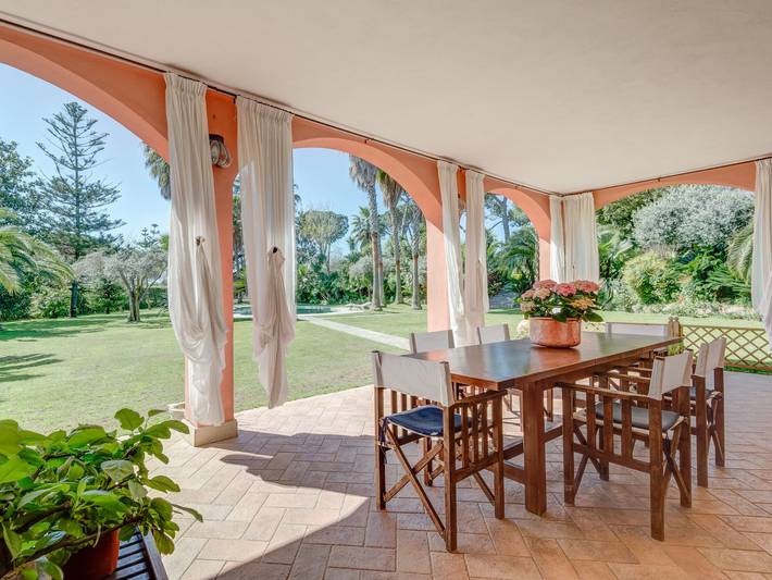 Ferienhaus für 8 Personen, mit Terrasse und Whirlpool sowie Garten, mit Haustier in Rom - 2