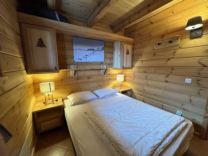 250 m des pistes, chalet 10 pers & piscine commune in La Joue du Loup, Dévoluy (comuna)