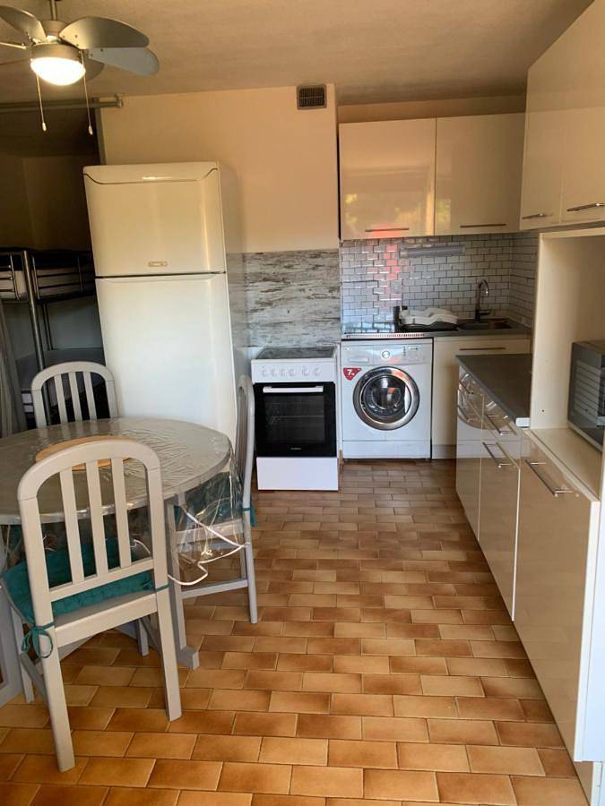 Gîte pour 4 personnes, avec terrasse et piscine dans Office De Tourisme De Canet En Roussillon - 2