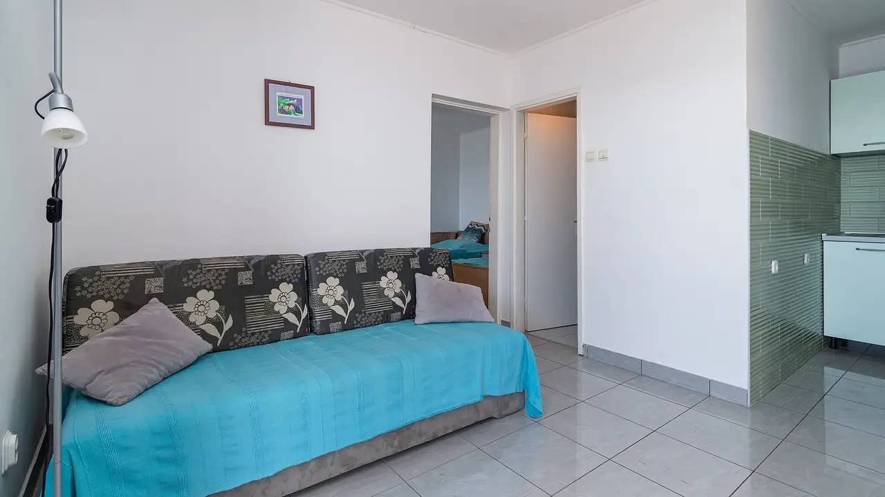 Cały apartament wypoczynkowy, Apartament wakacyjny dla 4 osób z taras in Jadranovo, Żupania primorsko-gorska