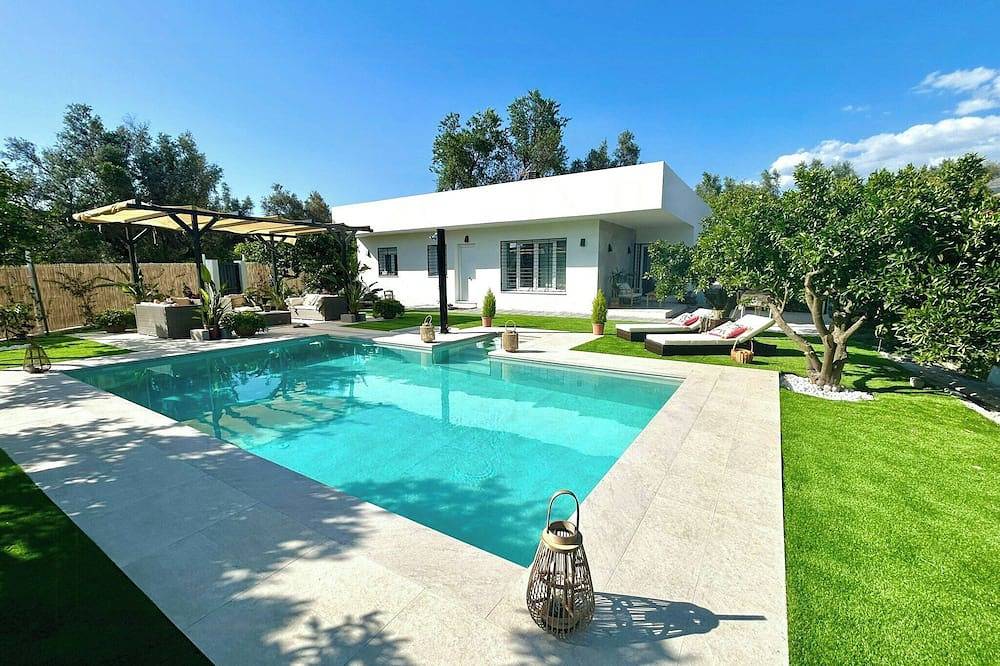 Villa contemporánea a los pies de Sierra Nevada in Melegís, El Valle