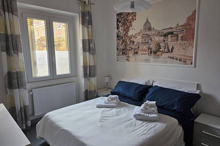 Ganze Wohnung, Frascati Fountain 3bdr Deluxe Apartment in Frascati, Parco Regionale dei Castelli Romani