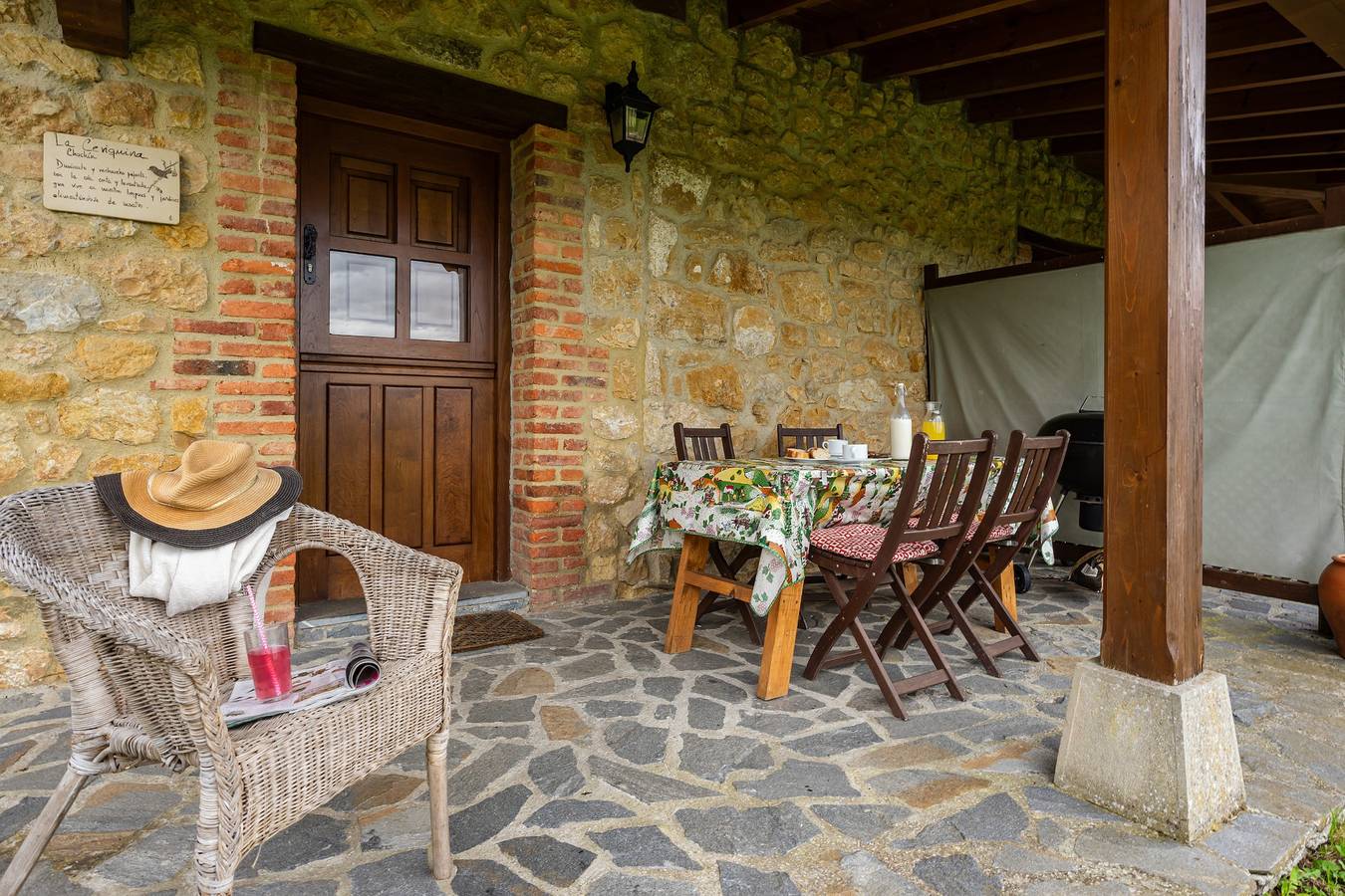 Ferienhaus 'La Ceriquina' mit Bergblick, Gemeinschaftspool und Wlan in Purnea / Pruneda, Nava