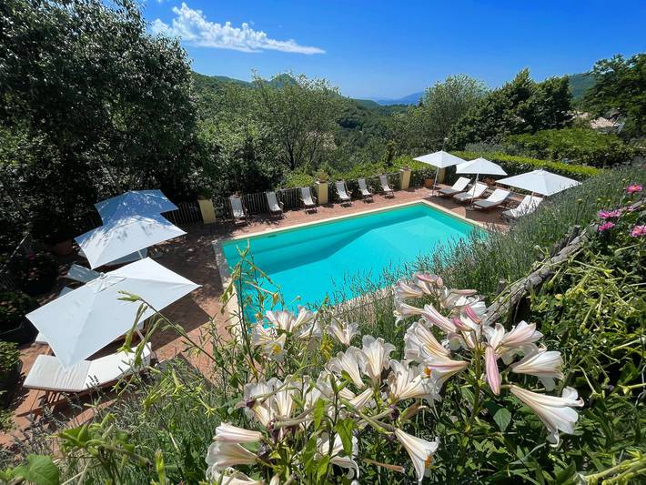 Location de vacances pour 5 personnes, avec vue ainsi que jardin et terrasse à Spoleto - 4