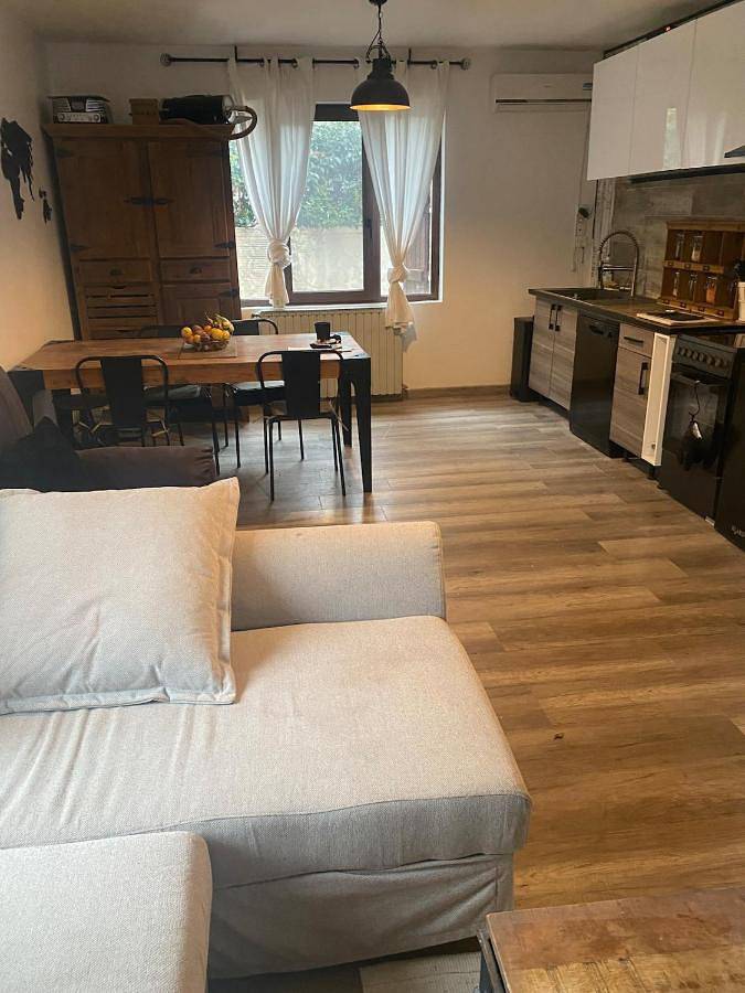 Location de vacances pour 6 personnes, avec piscine et jardin à Sorgues - 3