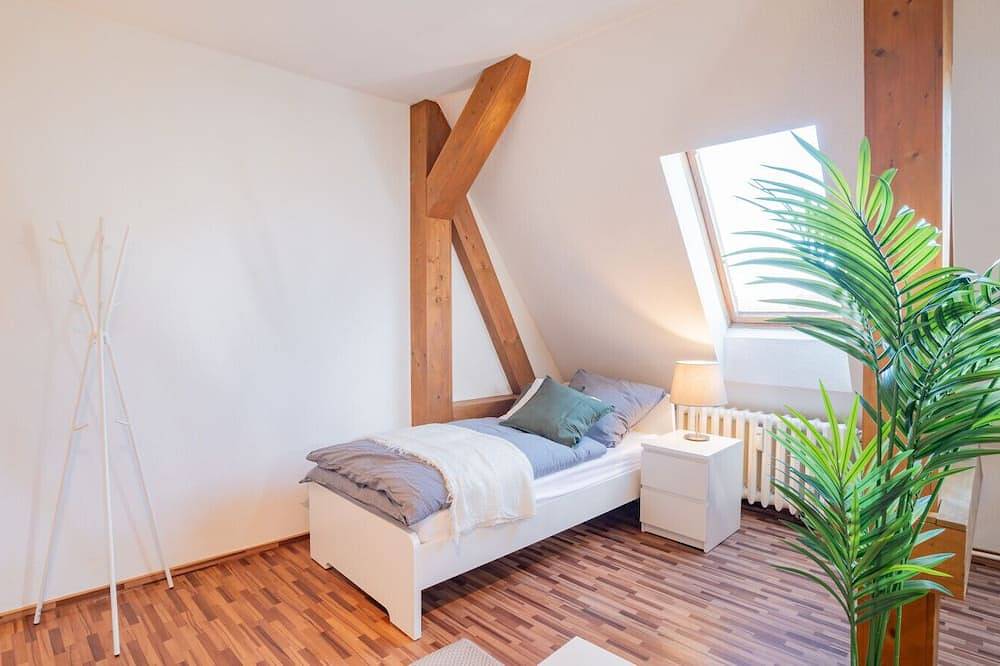 Ganze Wohnung, Spacious Apartment in Strausberg - Sleeps 6 in Strausberg, Märkisch-Oderland