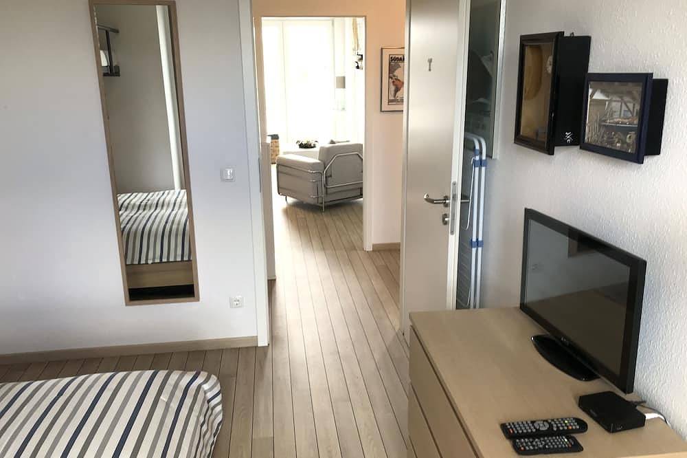 Entire apartment, Maritime boutique vacation apartment Am Yachthafen in Greifswald, Western Pomerania