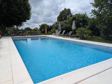 Gîte pour 2 personnes, avec terrasse à Paulnay