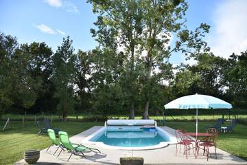 Gîte pour 4 personnes, avec piscine et jardin dans Orne