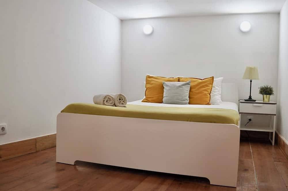 Apartamento inteiro, Private Apartment inside of a guest house in Lisboa, Costa de Lisboa