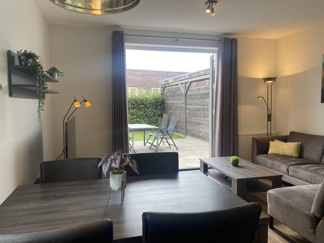 4-Personen-Haus in ruhiger Lage in der Nähe des Zentrums und Strandes von Zoutelande in Zoutelande, Walcheren