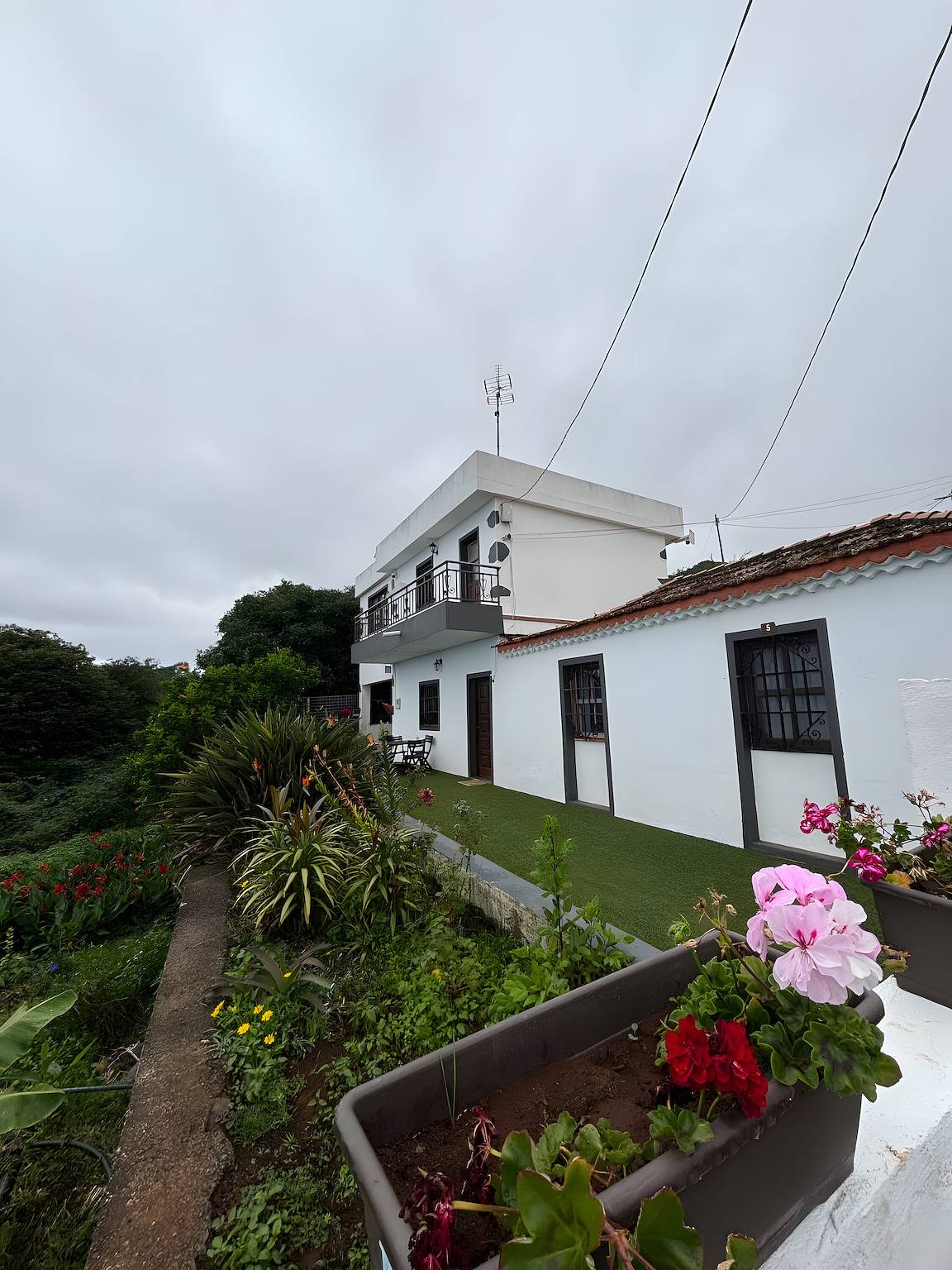 Casa Vacacional 'María José' con Vistas a la Montaña, Terraza Privada y Wi-Fi in El Granel, Puntallana