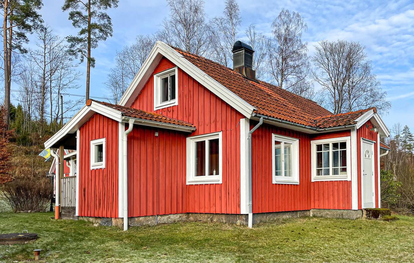 Ferienhaus für 6 Personen mit Terrasse in Västergötland