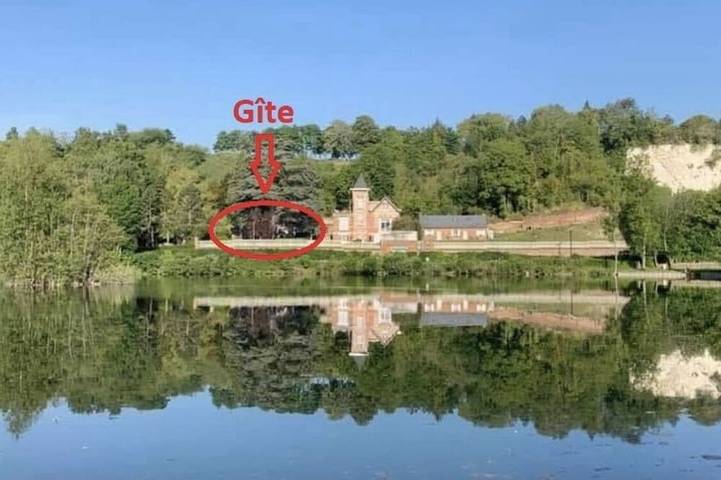 Gîte pour 4 personnes, avec jardin à Corbie