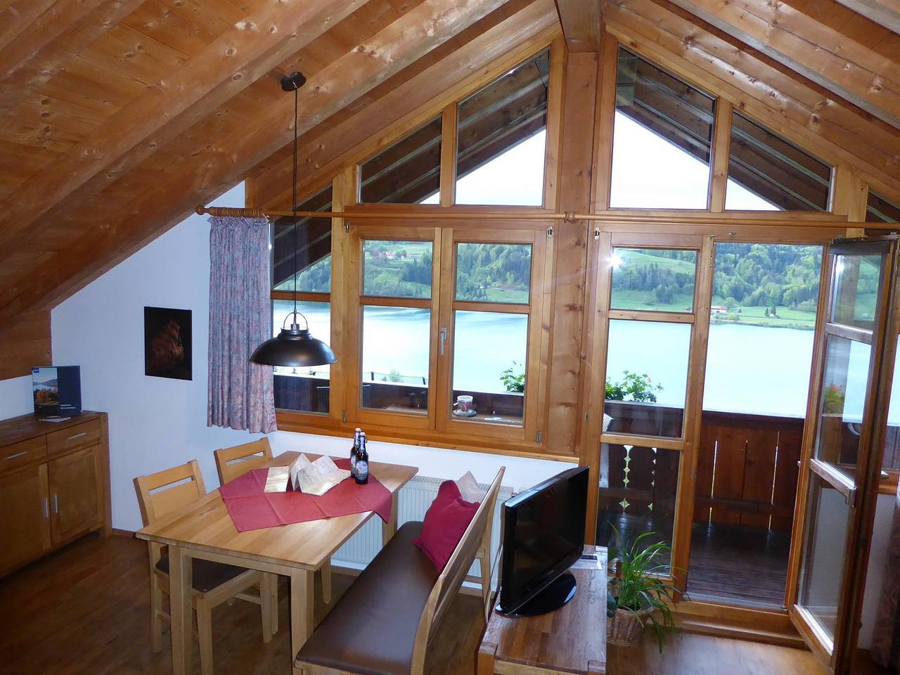 Entire holiday apartment, Seeblick in Bühl am Alpsee, Immenstadt