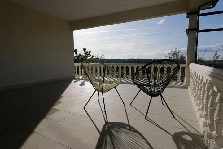 Casa rural para 10 personas, con Balcón y Terraza además de Jardín y Piscina en Carpio de Azaba