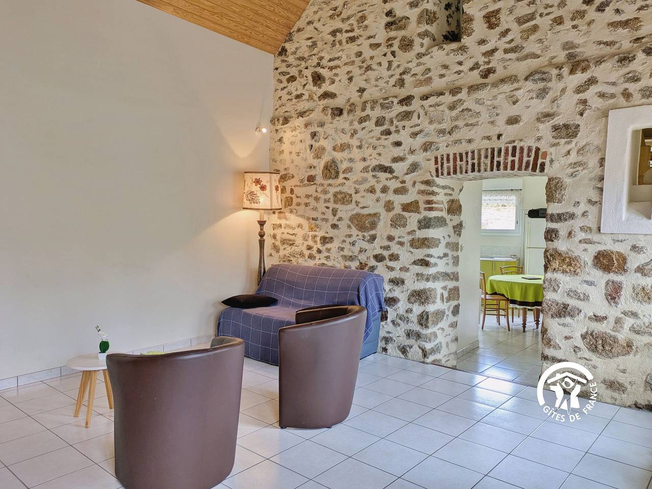 Gîte à Alexain près de l'écluse, animaux admis, parking, max 6 pers in Alexain, Mayenne