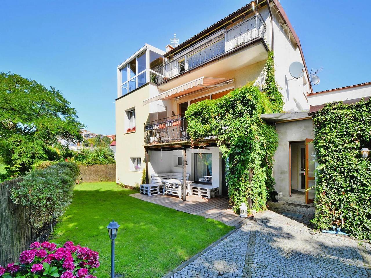 Entire apartment, Large holiday apartment with sauna in Kołobrzeg, Polish Baltic Sea