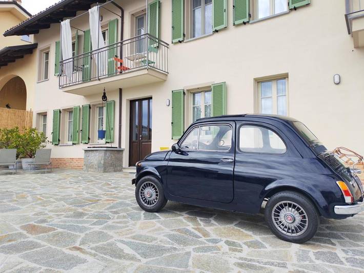 Location de vacances pour 2 personnes, avec jacuzzi ainsi que terrasse et jardin à San Damiano d'Asti