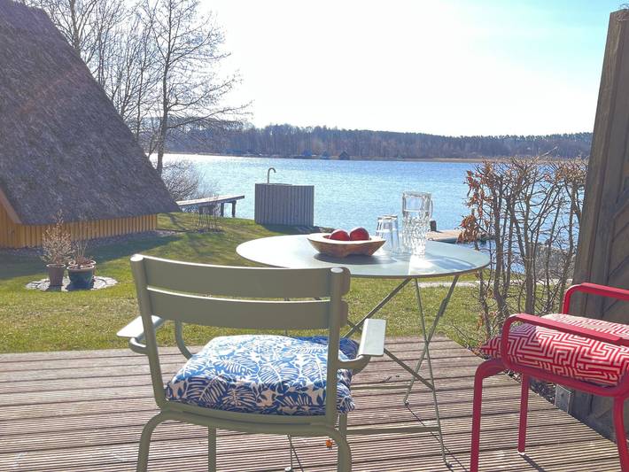Ferienwohnung für 3 Personen, mit Ausblick und Sauna sowie Seeblick und Garten, mit Haustier - 1
