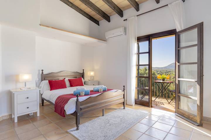Chalet para 12 personas, con terraza y jardín en Mallorca - 4