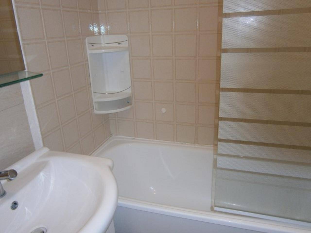 Estudio entero, Apartamento estudio "Les Fontettes 2" cerca de las pistas con balcón y piscina compartida in La Joue du Loup, Dévoluy (comuna)