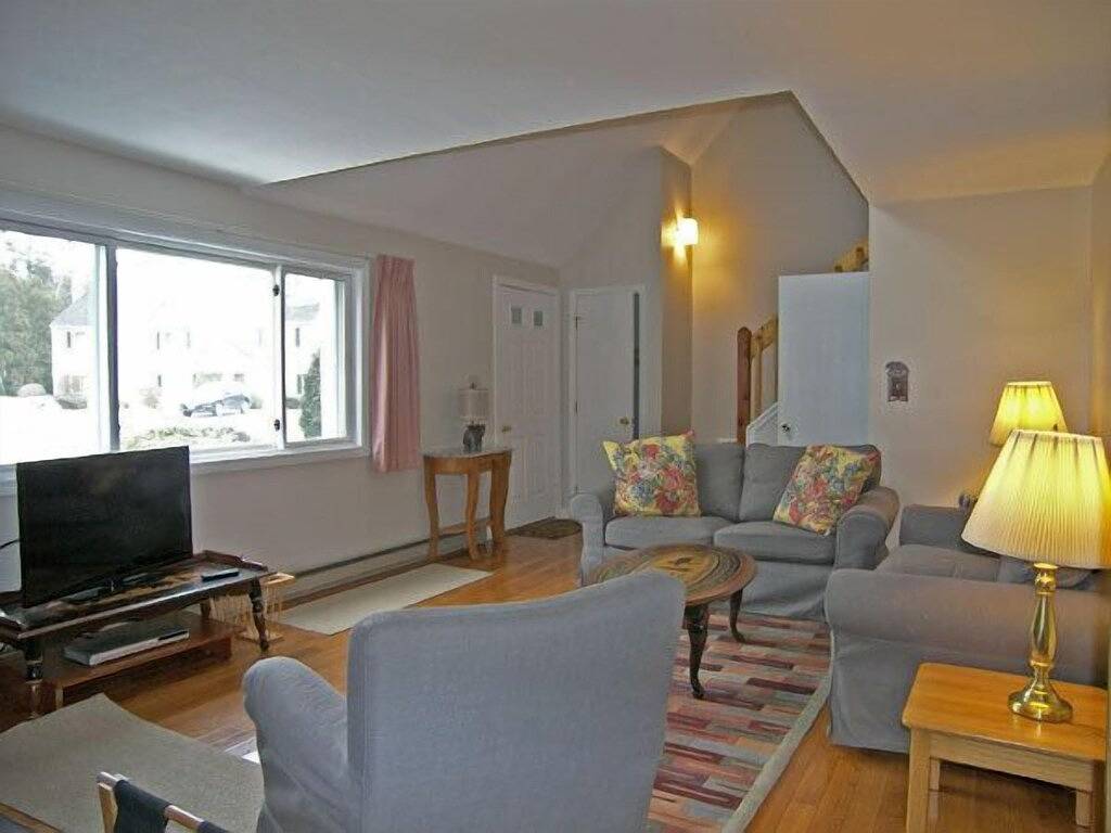 A0122- Verwaltet von Loon Reservation Service - Nh Mahlzeiten & Zimmer # 056365 in Woodstock (NH), Franconia Notch