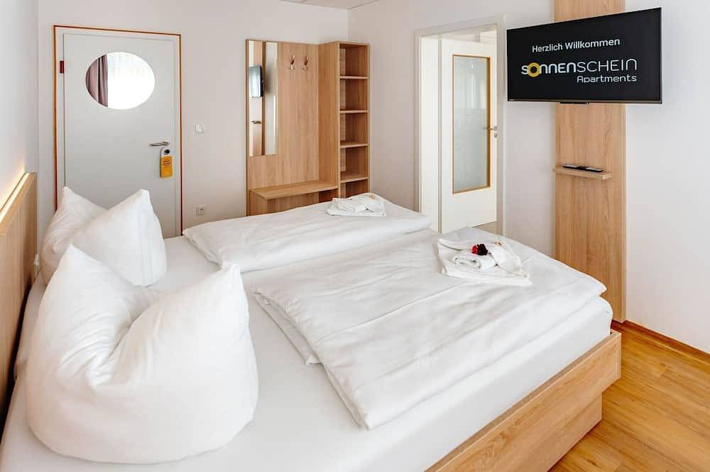 Ganze Wohnung, Doppelzimmer mit eigenem Flurbad / Ibergblick - Sonnenschein Hotel & Apartments in Heilbad Heiligenstadt, Region Eichsfeld