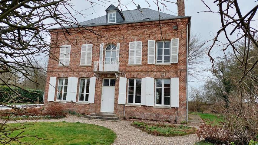 Location de vacances pour 2 personnes, avec vue ainsi que jardin et piscine à Aumâtre - 4