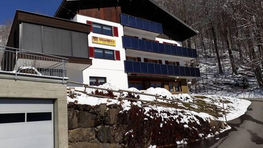 Gîte pour 5 personnes, avec balcon à Mellau - 2