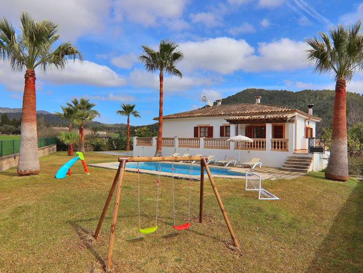Gîte pour 6 personnes, avec terrasse et jardin à Majorque - 2