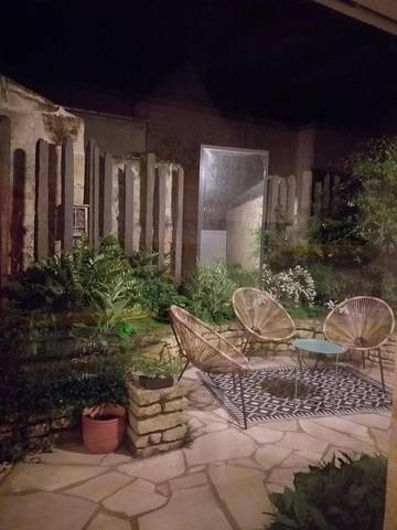 Cottage pour 2 personnes, avec terrasse dans Gennes-Val-de-Loire