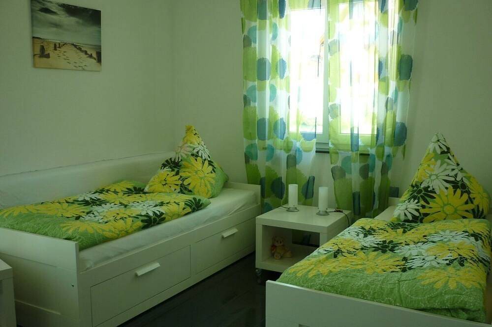 Moderne Dhh, exclusive Ausstattung und traumhafte Sicht auf den Bodensee in Stetten, Region Bodensee-Oberschwaben