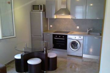 Gîte pour 5 personnes, avec terrasse à Lucciana
