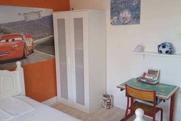 Cottage pour 7 personnes, avec jardin à Reilhaguet