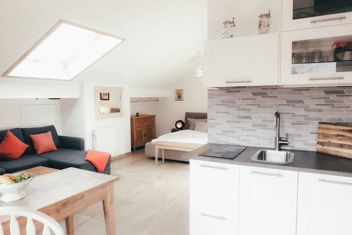 Ferienwohnung für 3 Personen, mit Balkon bei Neuschwanstein - 2