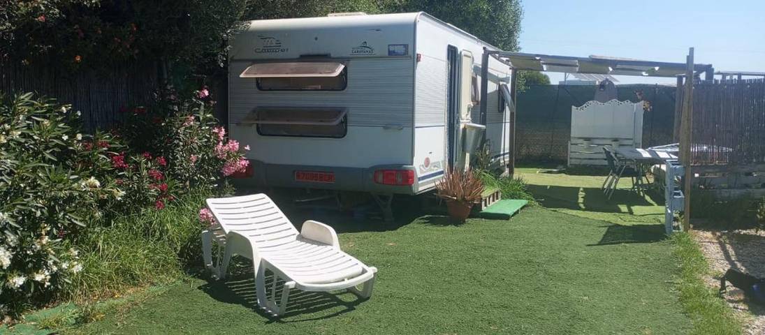 Camping para 4 personas, con vistas y jardín en Vejer de la Frontera