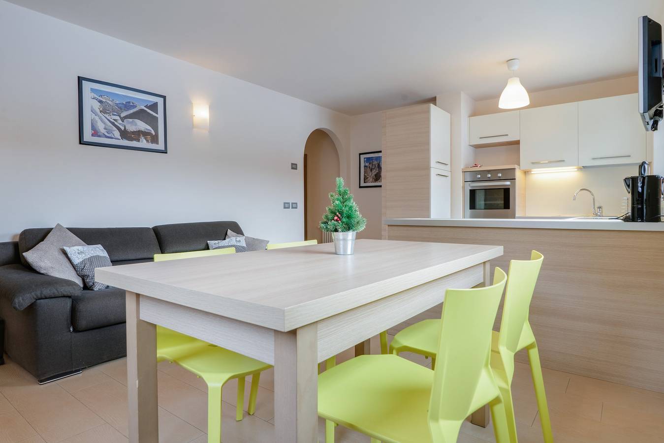 Entire apartment, Charming Apartment “Il Mondo di Patty 1” with Mountain View in Pozza di Fassa, San Giovanni di Fassa