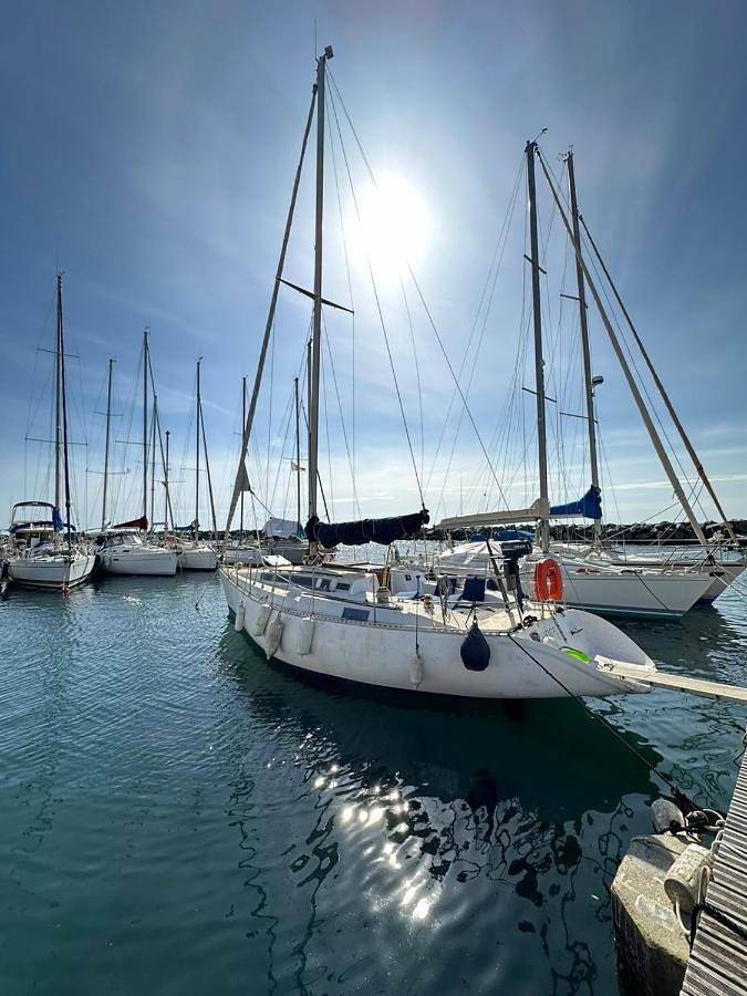 Bateau pour 6 personnes, avec Vue en Corse