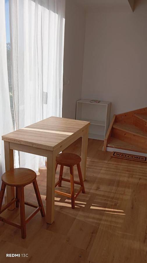 Gîte pour 3 personnes, avec terrasse et jardin ainsi que vue et piscine à Causse-de-la-Selle - 3