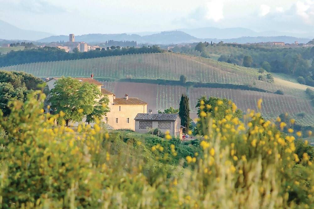 Beautiful home in Poggibonsi Si in Poggibonsi, Siena e dintorni