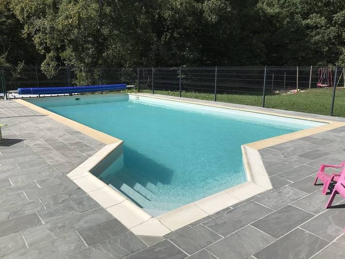 Gîte pour 5 personnes, avec jardin et piscine, animaux acceptés dans le Cher - 2